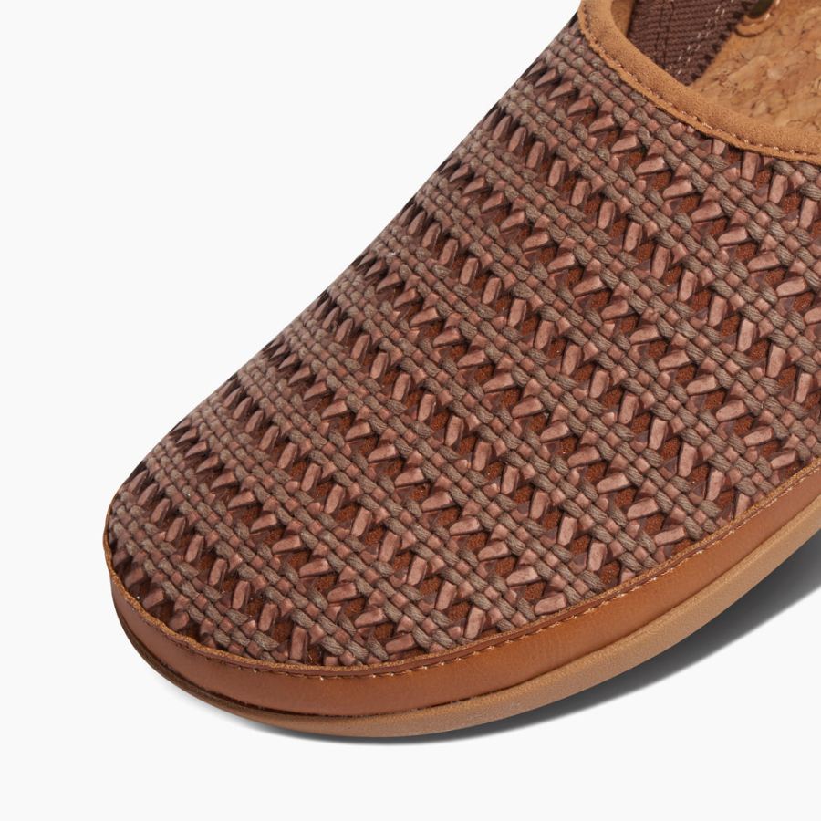 Reef | Women's Cushion Sage Woven Sandals in Brunette Item-ID SW