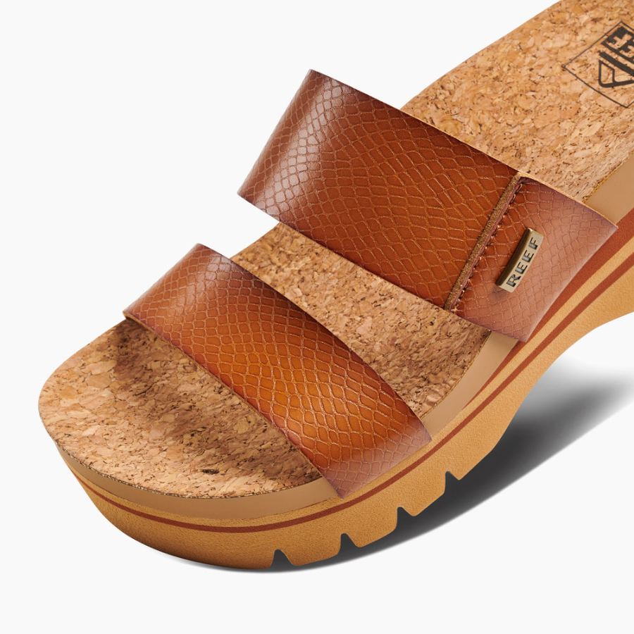 Reef | Women's Cushion Vista Higher Sandals in Cognac Item-ID li